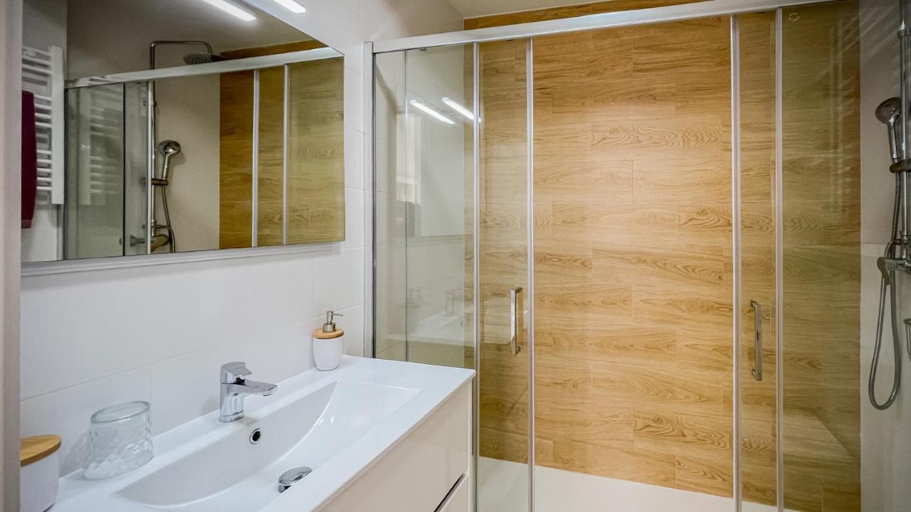 Piso Centrico En Minoアパートメント エクステリア 写真